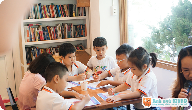 Phương pháp tiếp thu ngôn ngữ tự nhiên theo trình tự <br>“NGHE - HIỂU - ĐỌC - VIẾT”